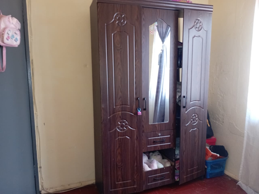 4 Bedroom Property for Sale in Lenasia Ext 11 Gauteng