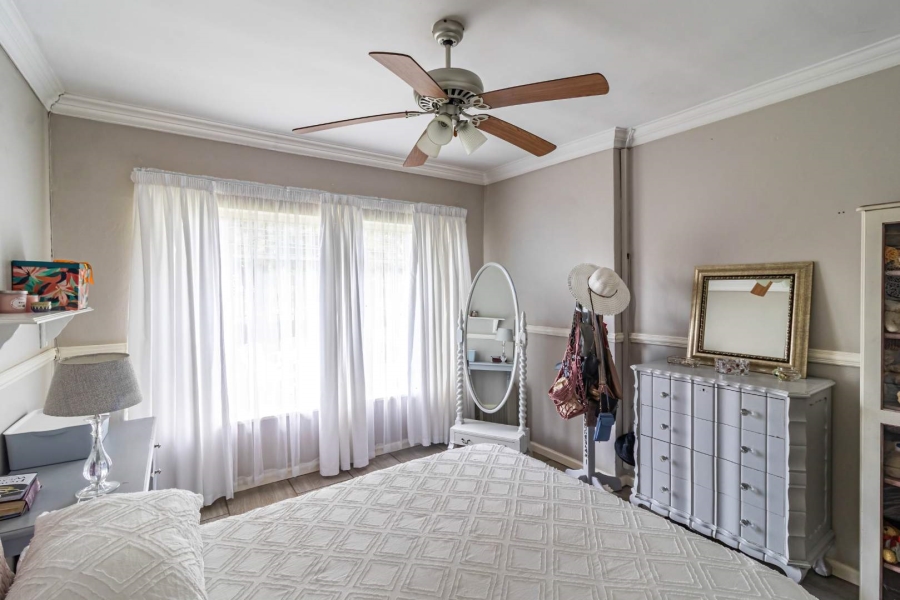 5 Bedroom Property for Sale in Brackendowns Gauteng