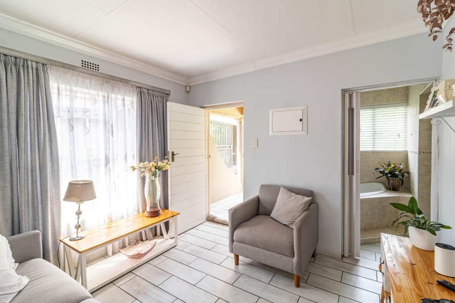 5 Bedroom Property for Sale in Brackendowns Gauteng