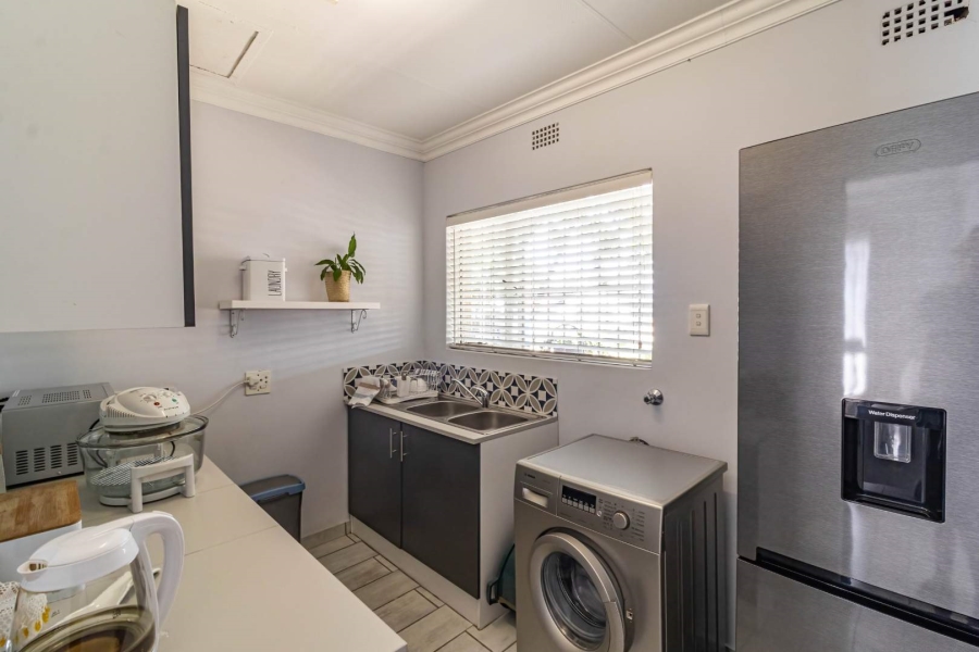 5 Bedroom Property for Sale in Brackendowns Gauteng