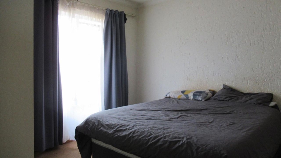 2 Bedroom Property for Sale in Winchester Hills Gauteng