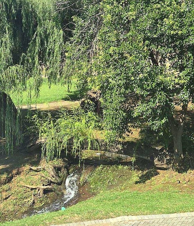 1 Bedroom Property for Sale in Mulbarton Gauteng