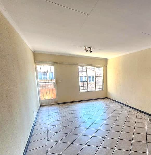 3 Bedroom Property for Sale in Glenvista Gauteng