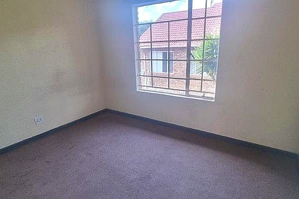 3 Bedroom Property for Sale in Glenvista Gauteng