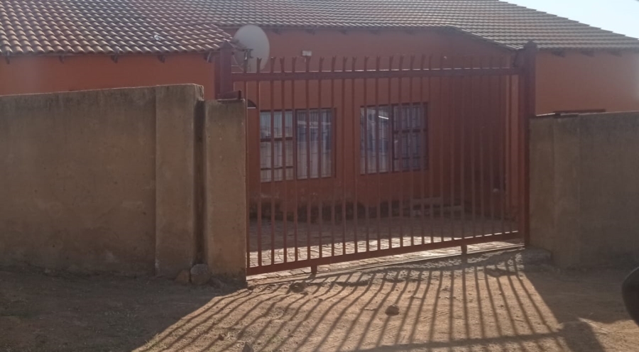 4 Bedroom Property for Sale in Soshanguve S Gauteng