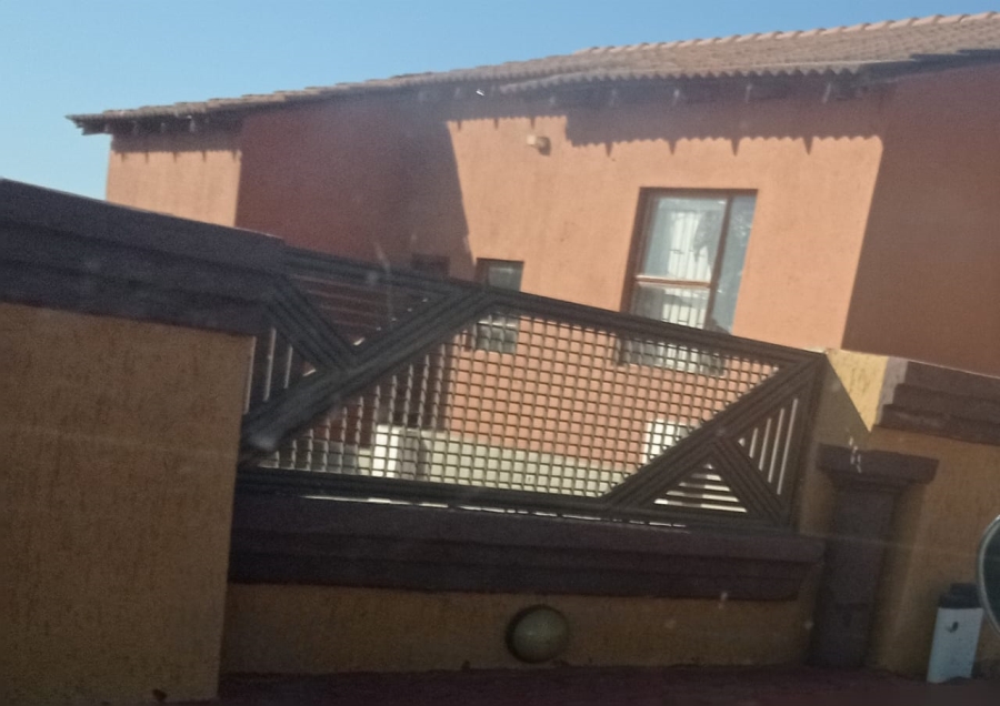 4 Bedroom Property for Sale in Soshanguve S Gauteng