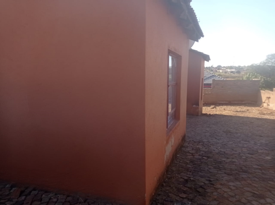 4 Bedroom Property for Sale in Soshanguve S Gauteng