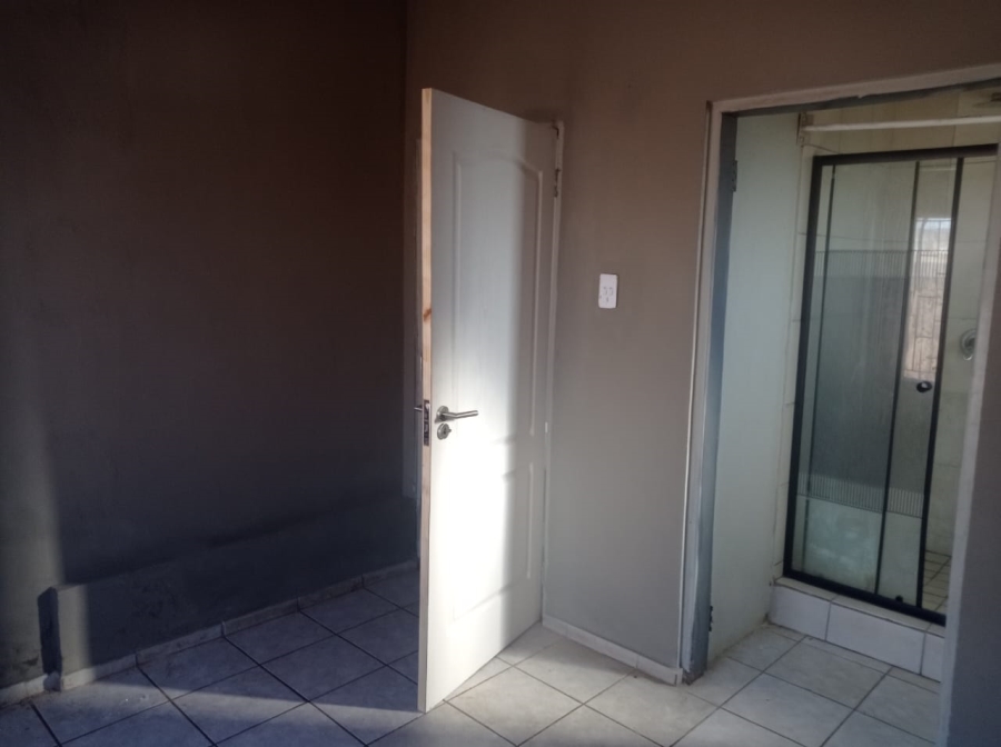 4 Bedroom Property for Sale in Soshanguve S Gauteng