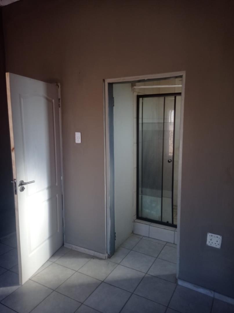 4 Bedroom Property for Sale in Soshanguve S Gauteng