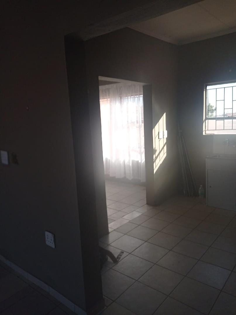 4 Bedroom Property for Sale in Soshanguve S Gauteng