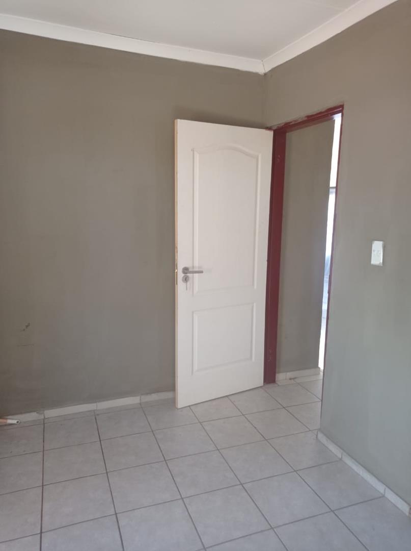 4 Bedroom Property for Sale in Soshanguve S Gauteng
