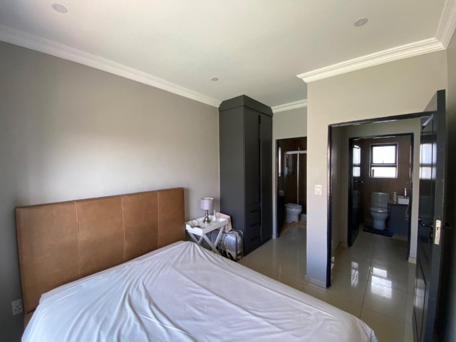 4 Bedroom Property for Sale in Zambezi Manor Lifestyle Estate Gauteng