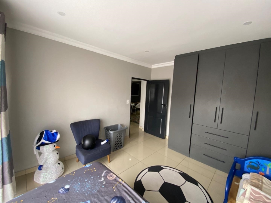 4 Bedroom Property for Sale in Zambezi Manor Lifestyle Estate Gauteng