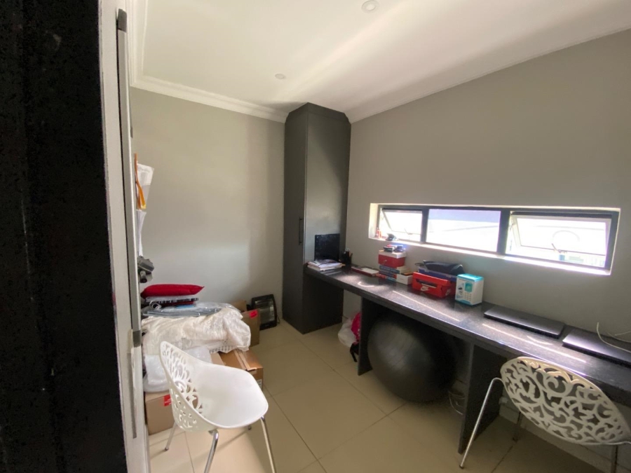 4 Bedroom Property for Sale in Zambezi Manor Lifestyle Estate Gauteng