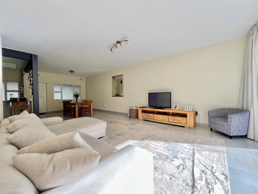 3 Bedroom Property for Sale in Illovo Gauteng