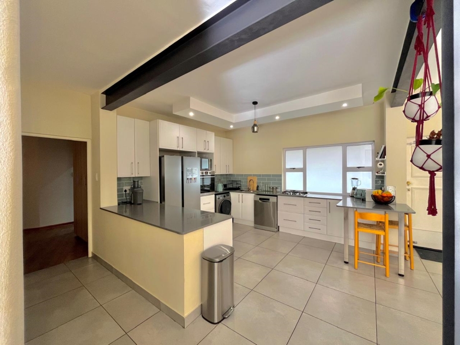 3 Bedroom Property for Sale in Illovo Gauteng