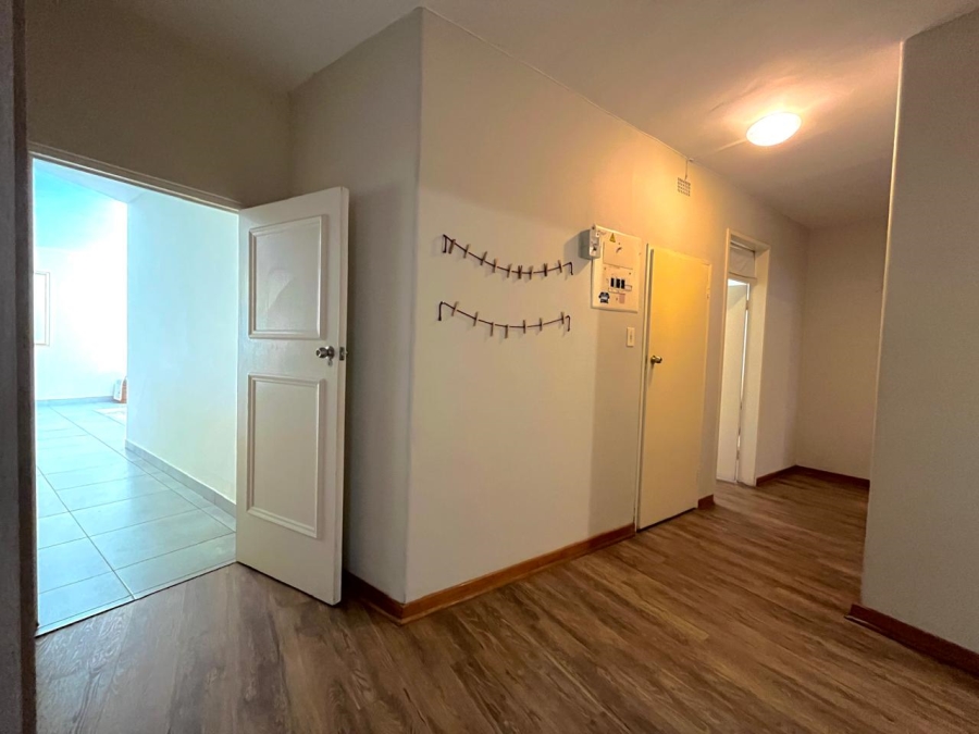 3 Bedroom Property for Sale in Illovo Gauteng