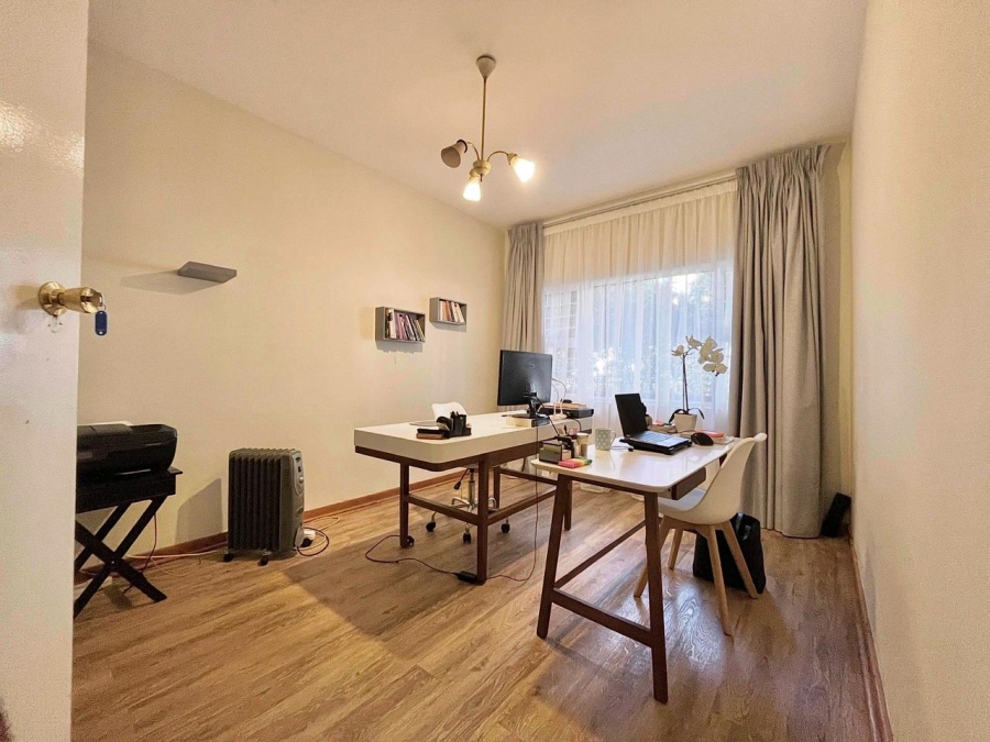 3 Bedroom Property for Sale in Illovo Gauteng