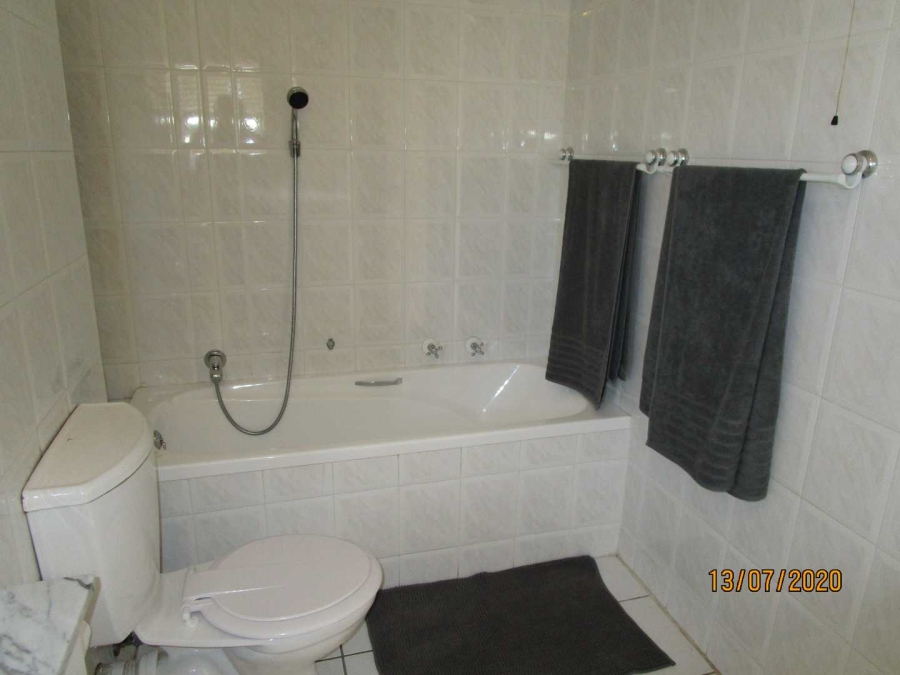 3 Bedroom Property for Sale in Sandown Gauteng
