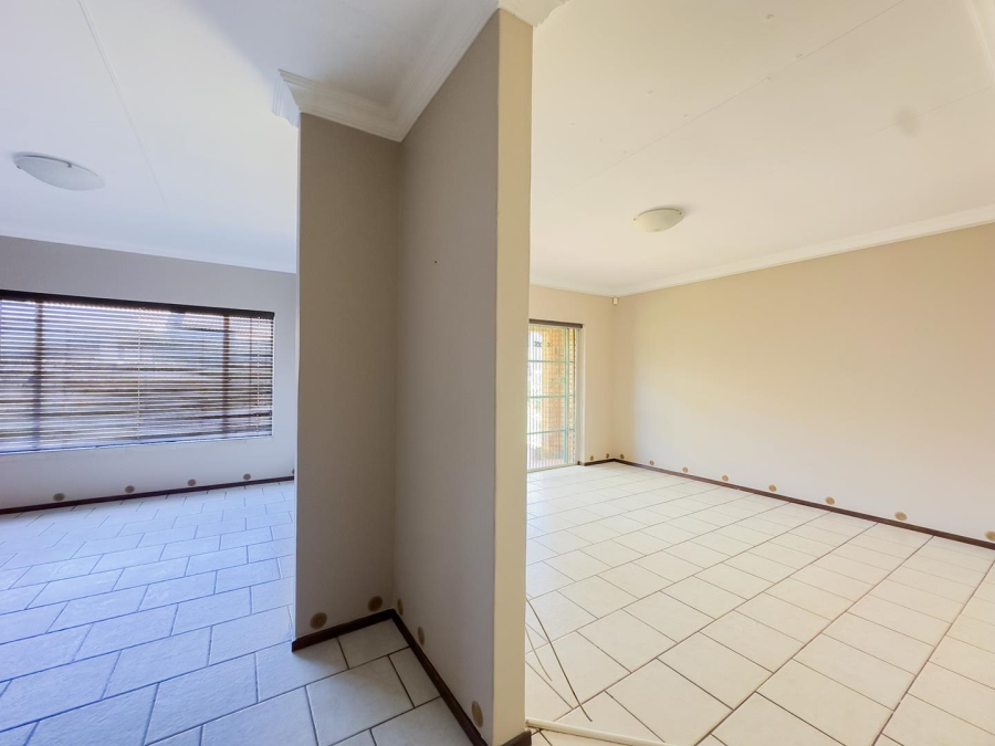 3 Bedroom Property for Sale in Moreleta Park Gauteng