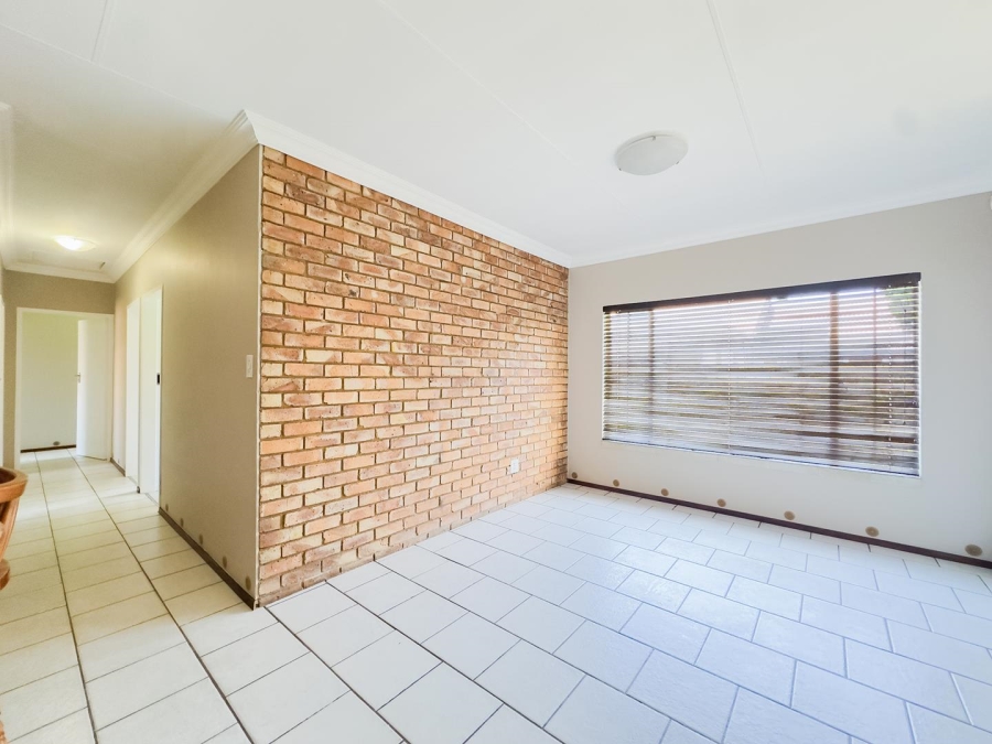 3 Bedroom Property for Sale in Moreleta Park Gauteng