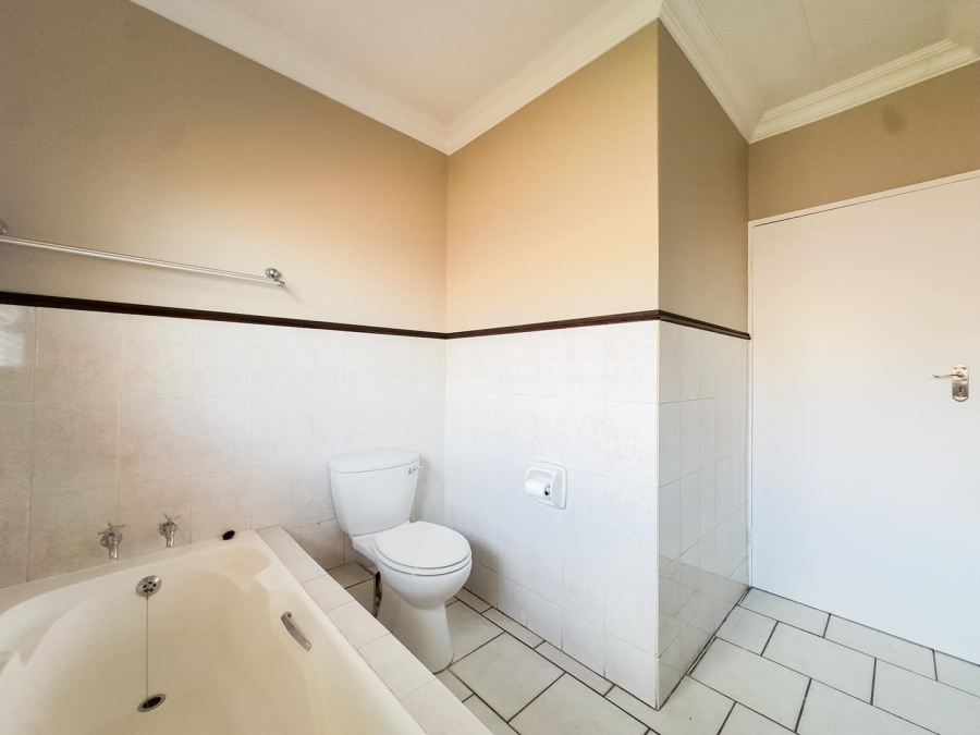 3 Bedroom Property for Sale in Moreleta Park Gauteng