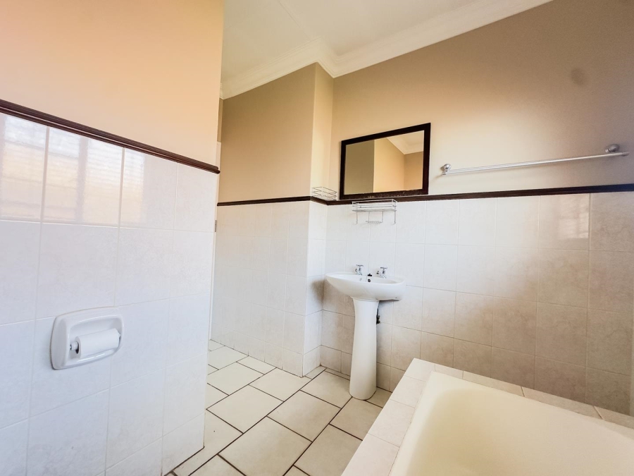 3 Bedroom Property for Sale in Moreleta Park Gauteng