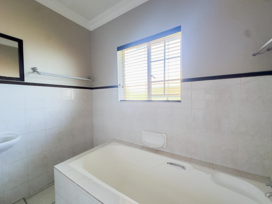 3 Bedroom Property for Sale in Moreleta Park Gauteng