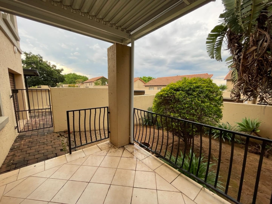 3 Bedroom Property for Sale in La Montagne Gauteng