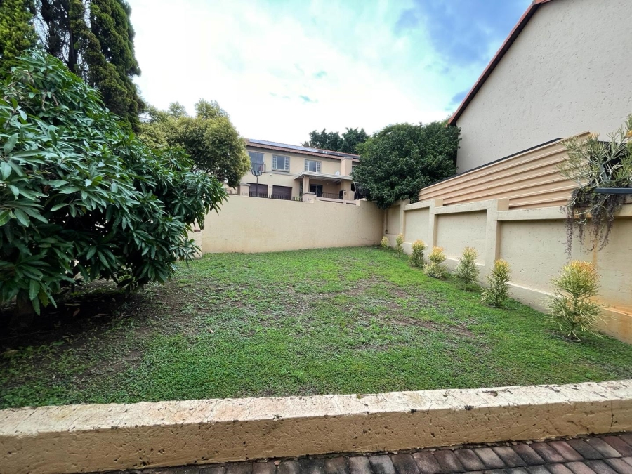 3 Bedroom Property for Sale in La Montagne Gauteng