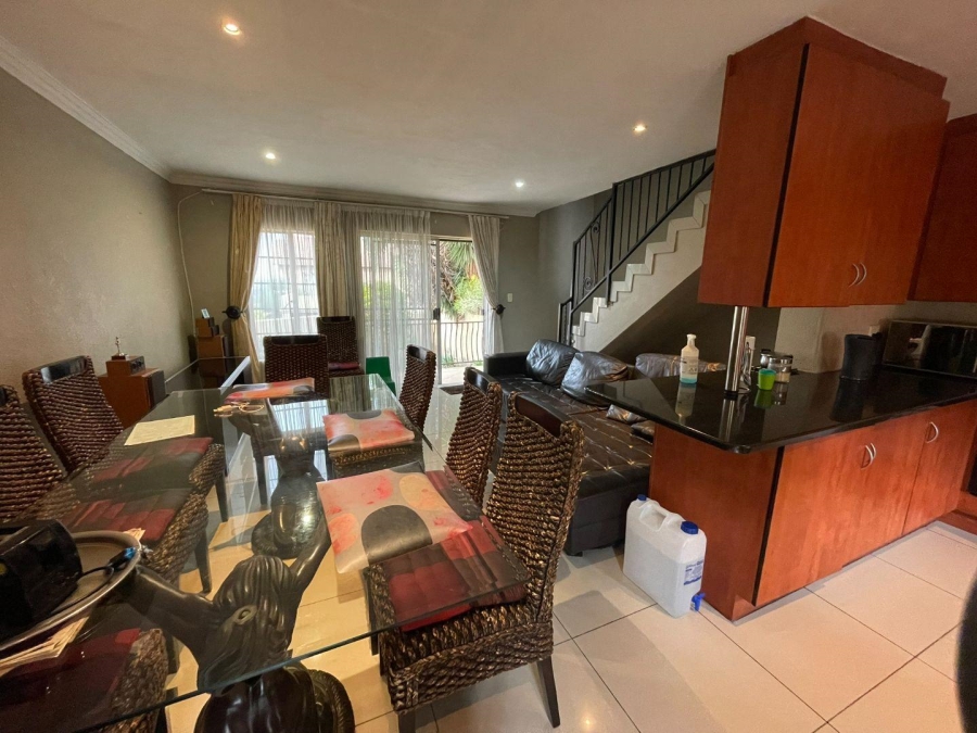 3 Bedroom Property for Sale in La Montagne Gauteng