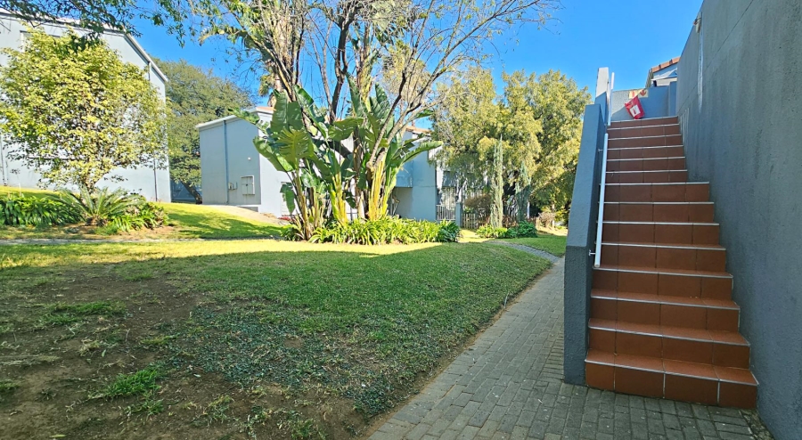 3 Bedroom Property for Sale in Radiokop Gauteng