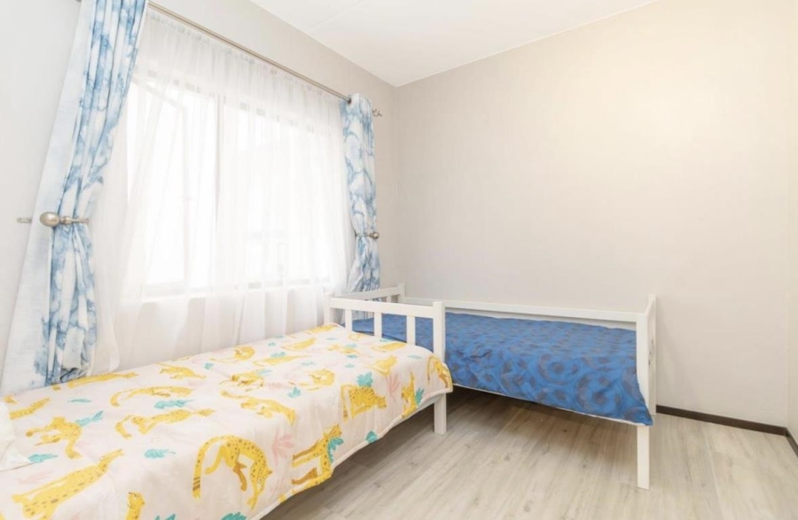 To Let 2 Bedroom Property for Rent in Broadacres Gauteng