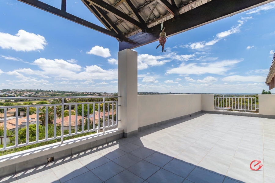 To Let 2 Bedroom Property for Rent in Dainfern Gauteng