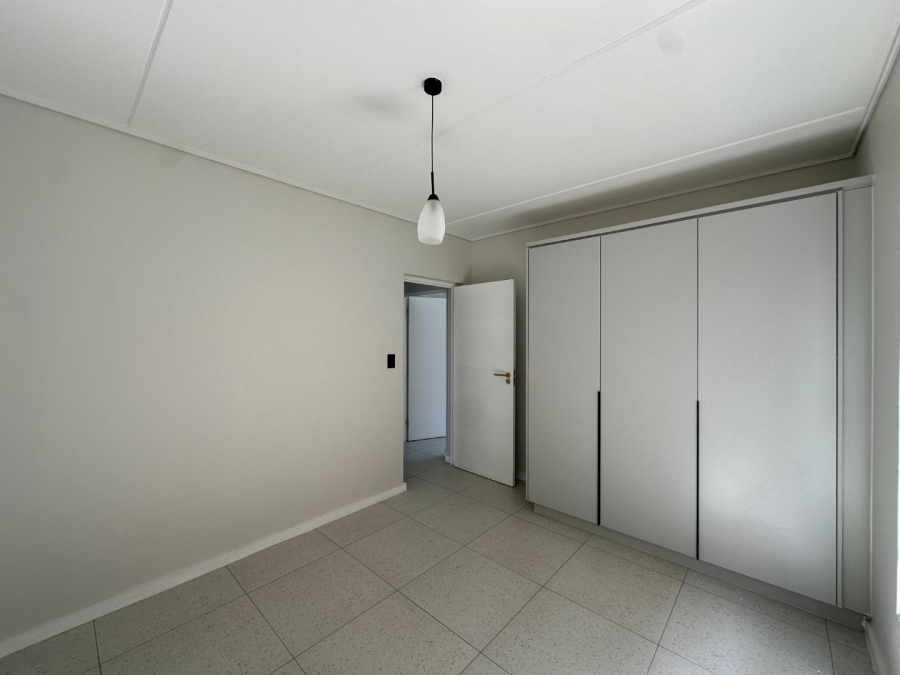 To Let 3 Bedroom Property for Rent in Waterfall Gauteng