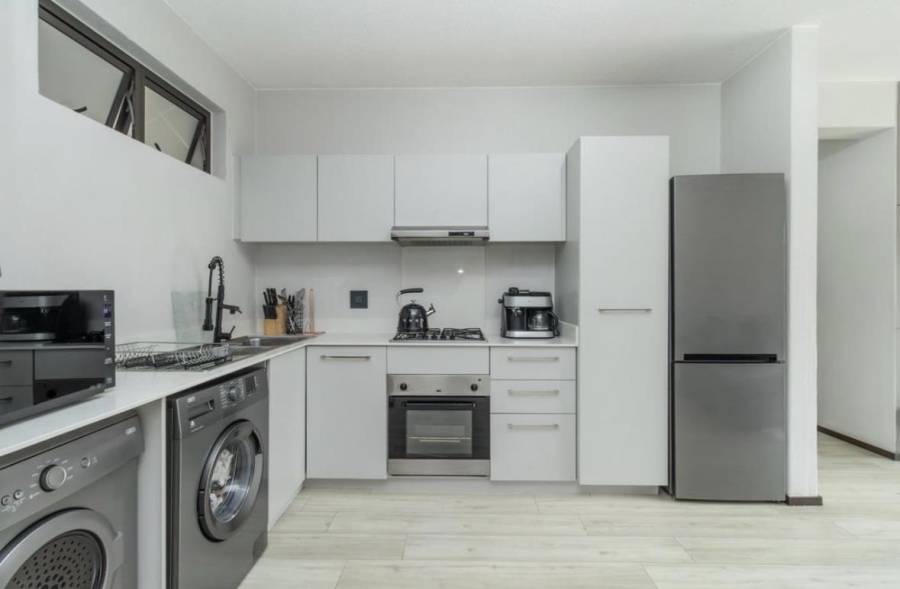 2 Bedroom Property for Sale in Broadacres Gauteng