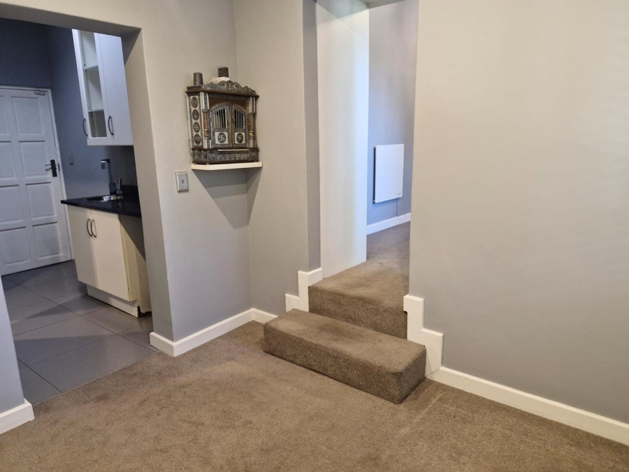 To Let 3 Bedroom Property for Rent in Sandown Gauteng