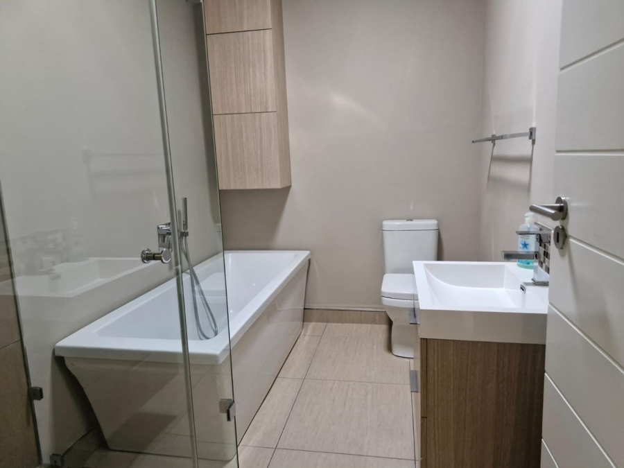 To Let 3 Bedroom Property for Rent in Sandown Gauteng