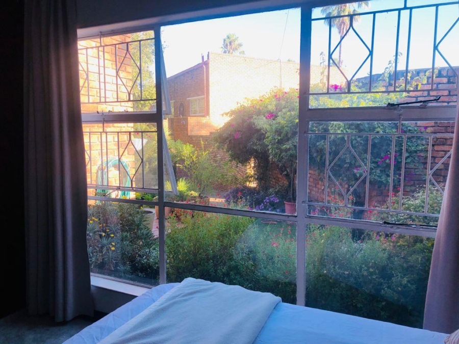 To Let 2 Bedroom Property for Rent in Atholl Gauteng