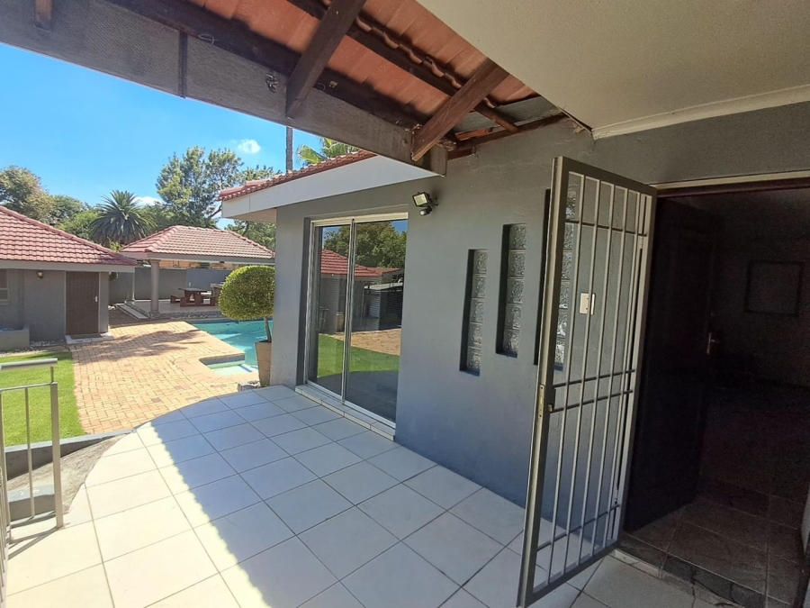 3 Bedroom Property for Sale in Noordwyk Gauteng