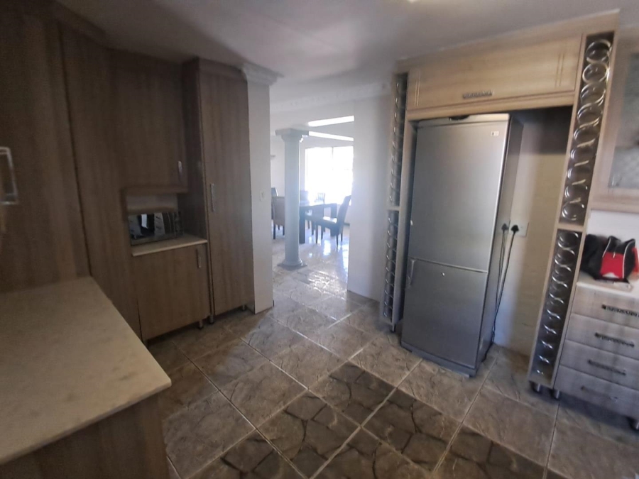 3 Bedroom Property for Sale in Noordwyk Gauteng