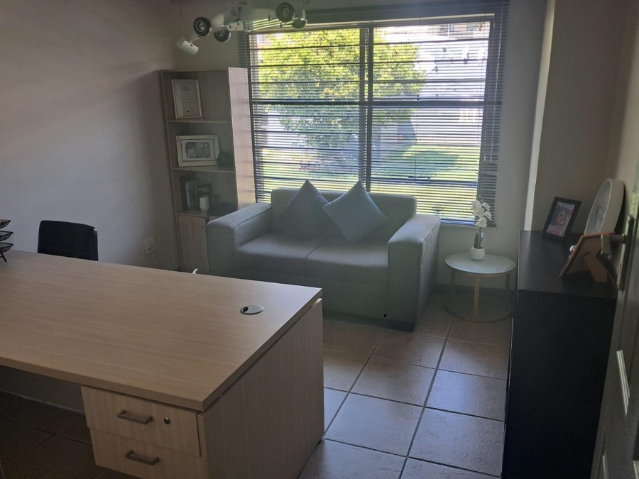 3 Bedroom Property for Sale in Noordwyk Gauteng
