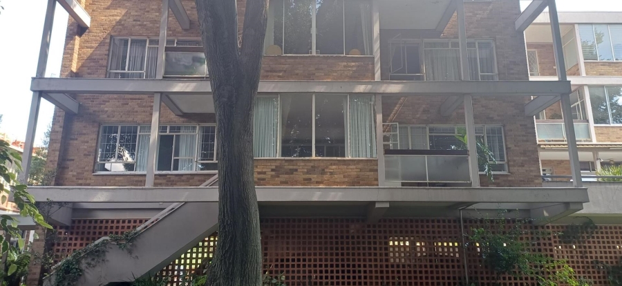 To Let 3 Bedroom Property for Rent in Riviera Gauteng