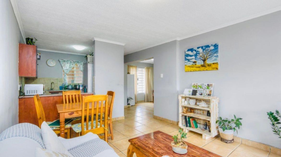 3 Bedroom Property for Sale in Meredale Gauteng