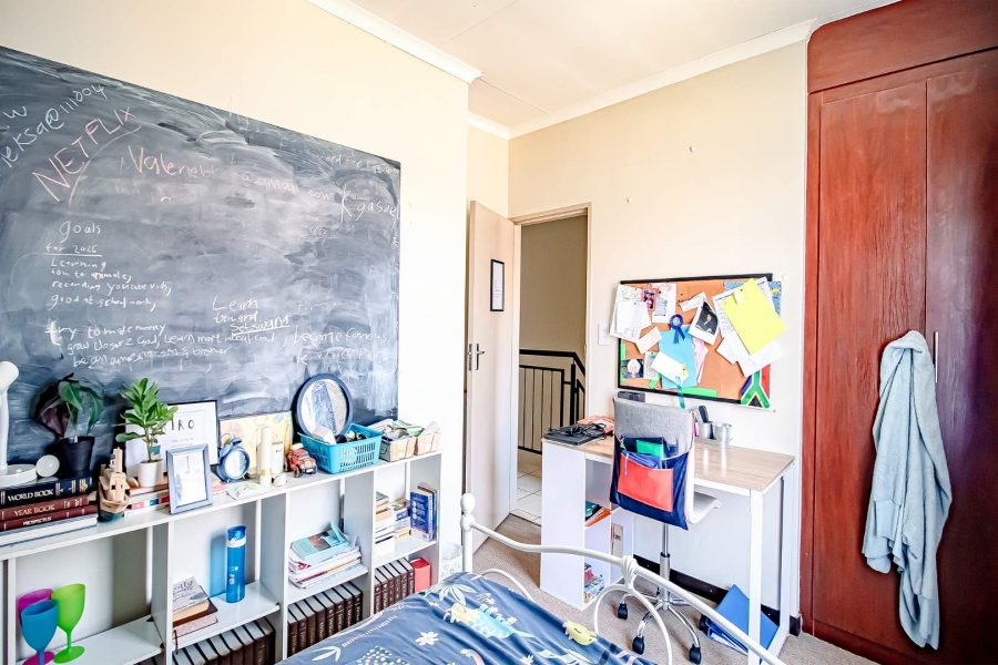 3 Bedroom Property for Sale in Annlin Gauteng