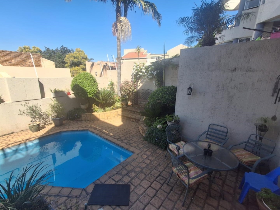 3 Bedroom Property for Sale in Bassonia Gauteng