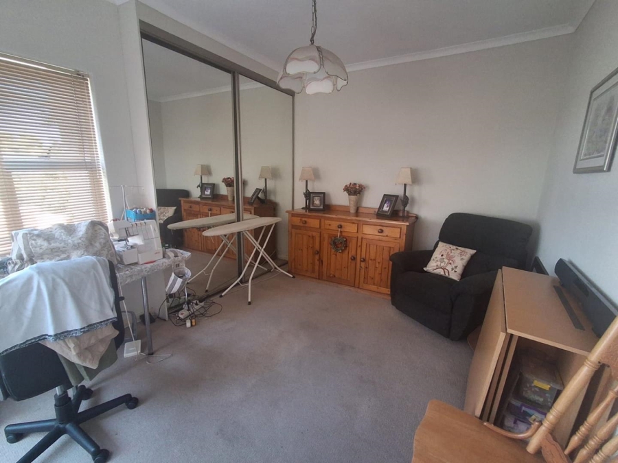3 Bedroom Property for Sale in Bassonia Gauteng