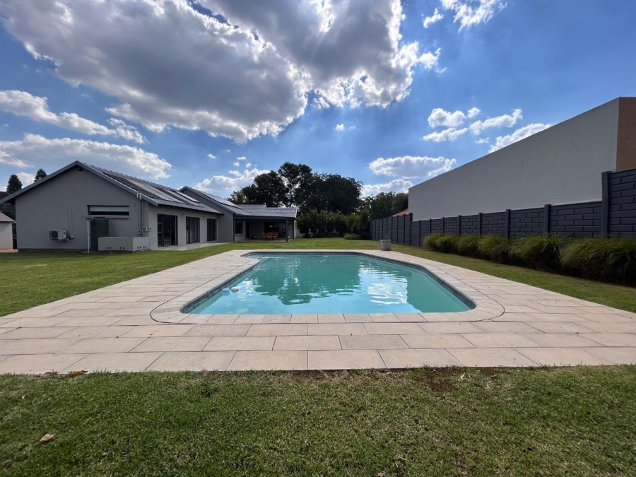 3 Bedroom Property for Sale in Brackenhurst Gauteng