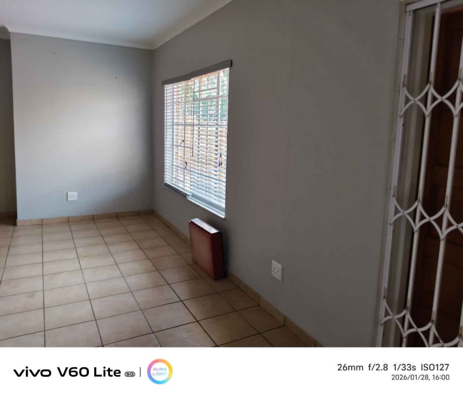 3 Bedroom Property for Sale in New Redruth Gauteng