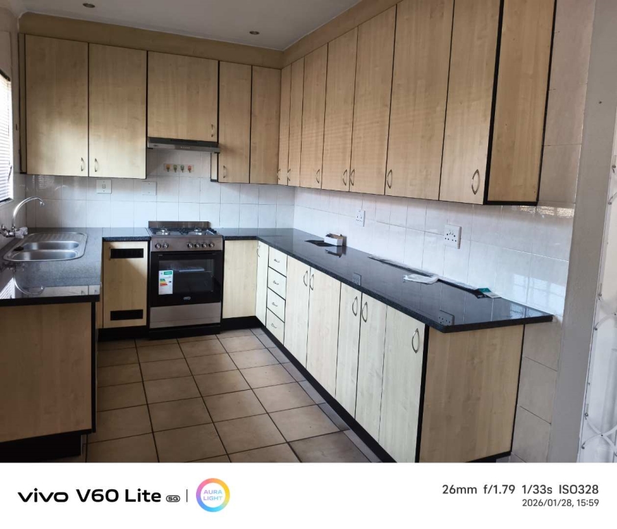 3 Bedroom Property for Sale in New Redruth Gauteng